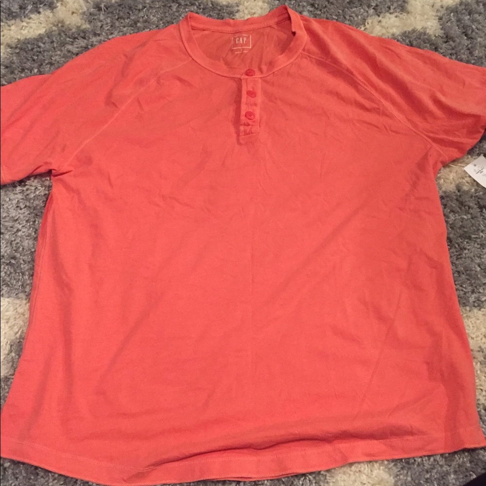 Men’s gap large coral color